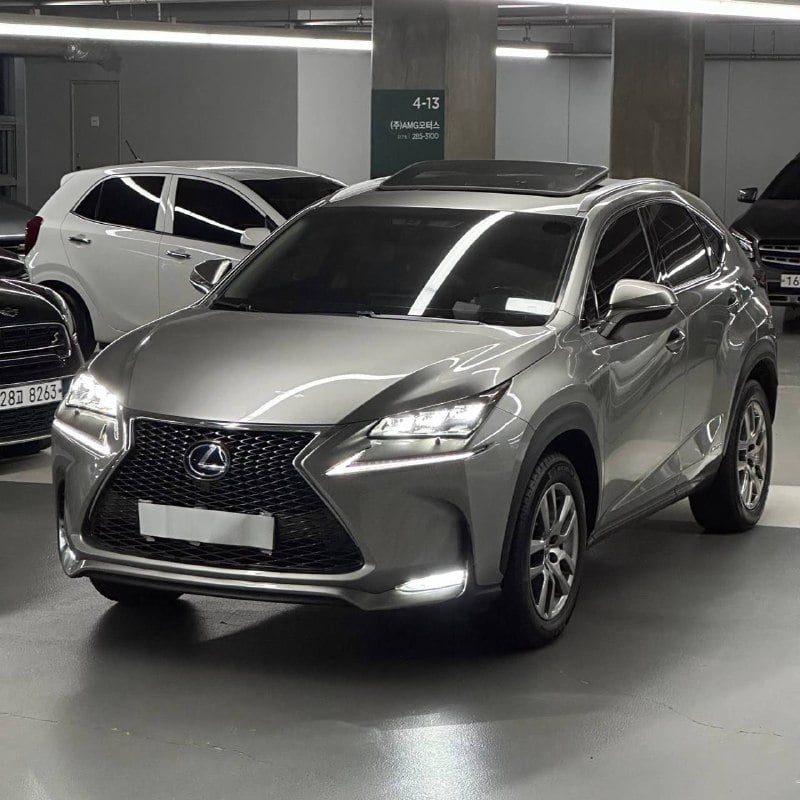Lexus NX — фото 4